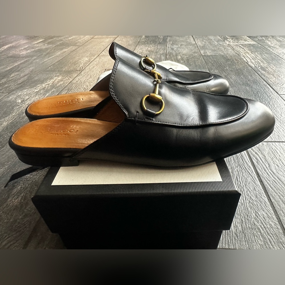 Women’s Gucci pricetown leather slipper - Picture 5 of 12